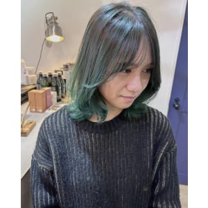 ブルーグリーングラデーション - ARBRE hair&make【アーブルヘアーアンドメイク】掲載中