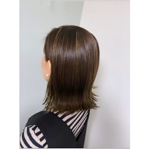 Lea_ヘアスタイル