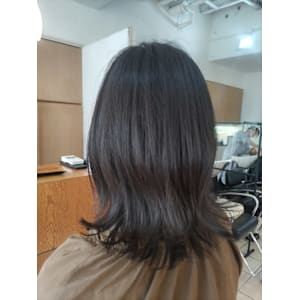 ミディアム×外ハネ