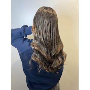 大人アッシュ系ロング！