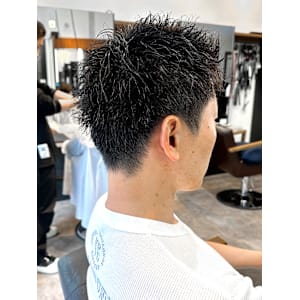 【IRIE 赤坂】スパイキーショート