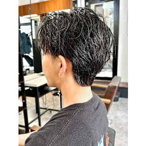 【IRIE 赤坂】ショートマッシュヘア