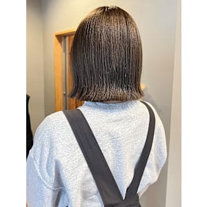 bob×オリーブグレージュ