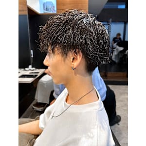 【IRIE 赤坂）スパイラルパーマ