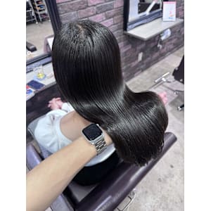 艶髪　美髪　ロング　髪質改善ストレート　髪質改善　縮毛矯正