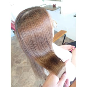 before⇔after　美革ストレート（酸性ストレート） - HAIR&EYELASH CHAIN【ヘアーアンドアイラッシュ　チェイン】掲載中