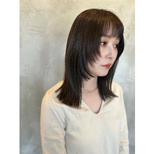 池袋 イルミナカラー レイヤーカット 髪質改善 アッシュグレ