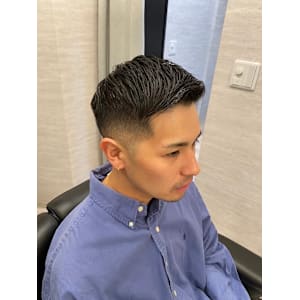 高評価！ナチュラルフェード×クルーカット