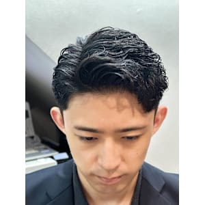 韓国風　大人barber アイロンパーマ