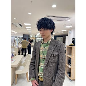 強めツイストスパイラルパーマウルフ