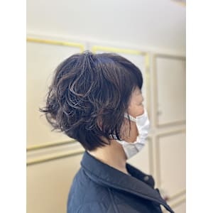 【手入れが楽ちん！】40代50代おすすめ パーマ