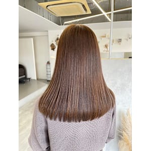 セミロング×ブラウン