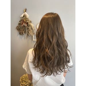 ロング×アッシュベージュ