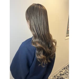 アッシュ系ロング