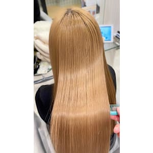 ブリーチ毛もOK☆レブリトリートメント