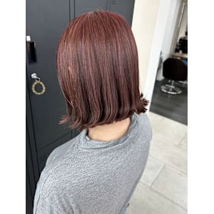 白髪ぼかしカラー＜ブリーチ履歴あり＞