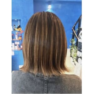 ウィービング × ベージュカラー