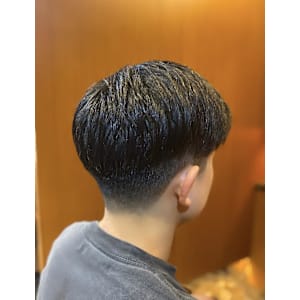 愛されモテ・ツーブロック  理容室