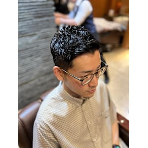 銀座　理容室　メンズビジネスショートヘア
