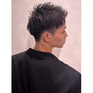 アップバングショート　スパイキーショート