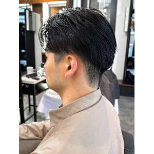 【IRIE 赤坂】センターパートマッシュ