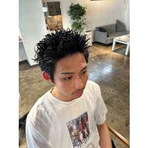 スパイキーショート