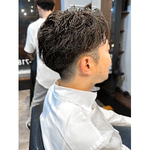 【IRIE 赤坂】ビジネスマンパーマ