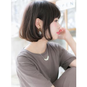 耳かけエアストレートワンカール大人ボブ　ボブパーマ