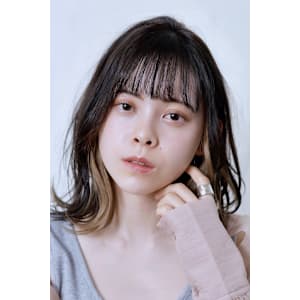 くびれミディ/イヤリングカラー