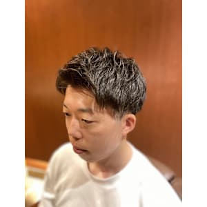 愛されモテ・ツーブロック  理容室