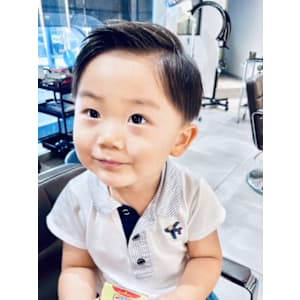 子供カット - ATENA AVEDA 広島三越店【アテナ アヴェダ ヒロシマミツコシテン】掲載中