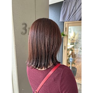 暖色ボブ　カシス　ピンクブラウン