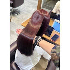 チェリーレッド