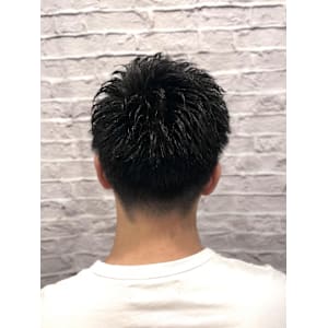 メンズ/ショート/ツーブロック/刈り上げ/束感/アップバング