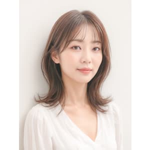 ナチュラル×外ハネ×ミディアム×コテ巻き 10代20代30代