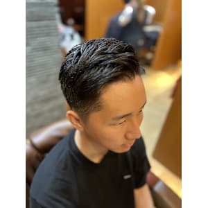 銀座　理容室　メンズビジネスショート