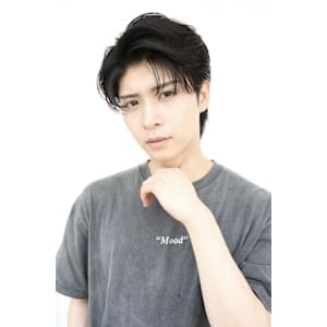 カット/ヘッドスパ/メンズ/眉毛/パーマ/マンツーマン