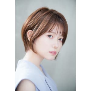 ★BERRYシアーカラータンバルモリフレアバング小顔ショート