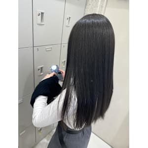 《KANON》艶髪アッシュブラウンカラー