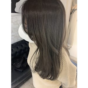 大人綺麗なグレイアッシュ