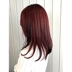 レッド系カラー　レイヤーカット　ブリーチなしダブルカラー