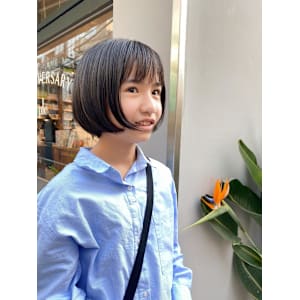 韓国風　内巻き　ボブ