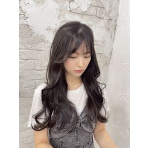 ダークグレーカラー成増地下鉄成増大山