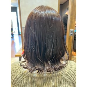 ★大人可愛いオリーブグレージュ★外ハネミディアム