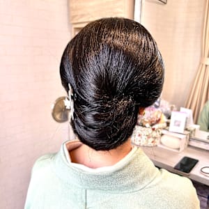 ヘアーセット　和髪ネープシニヨン