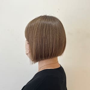 ぱつっと前下がりボブ♪