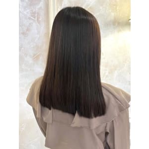 縮毛矯正　ナチュラルブラウン　髪質改善ストレート