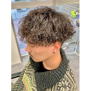 アッシュブラック/カルマパーマ/ベリーショート