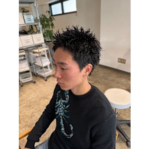 スパイキーショート