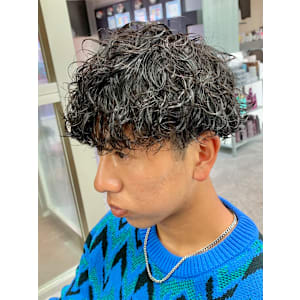 アッシュブラック/カルマパーマ/ベリーショート